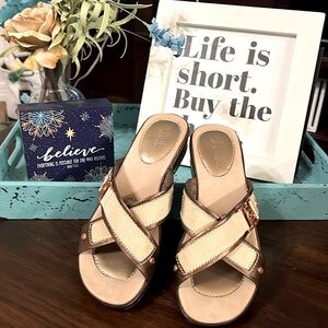 Cole Haan NikeAir Slip on Sandals Sz 7B Like New/Never Worn. Comfort & Style!